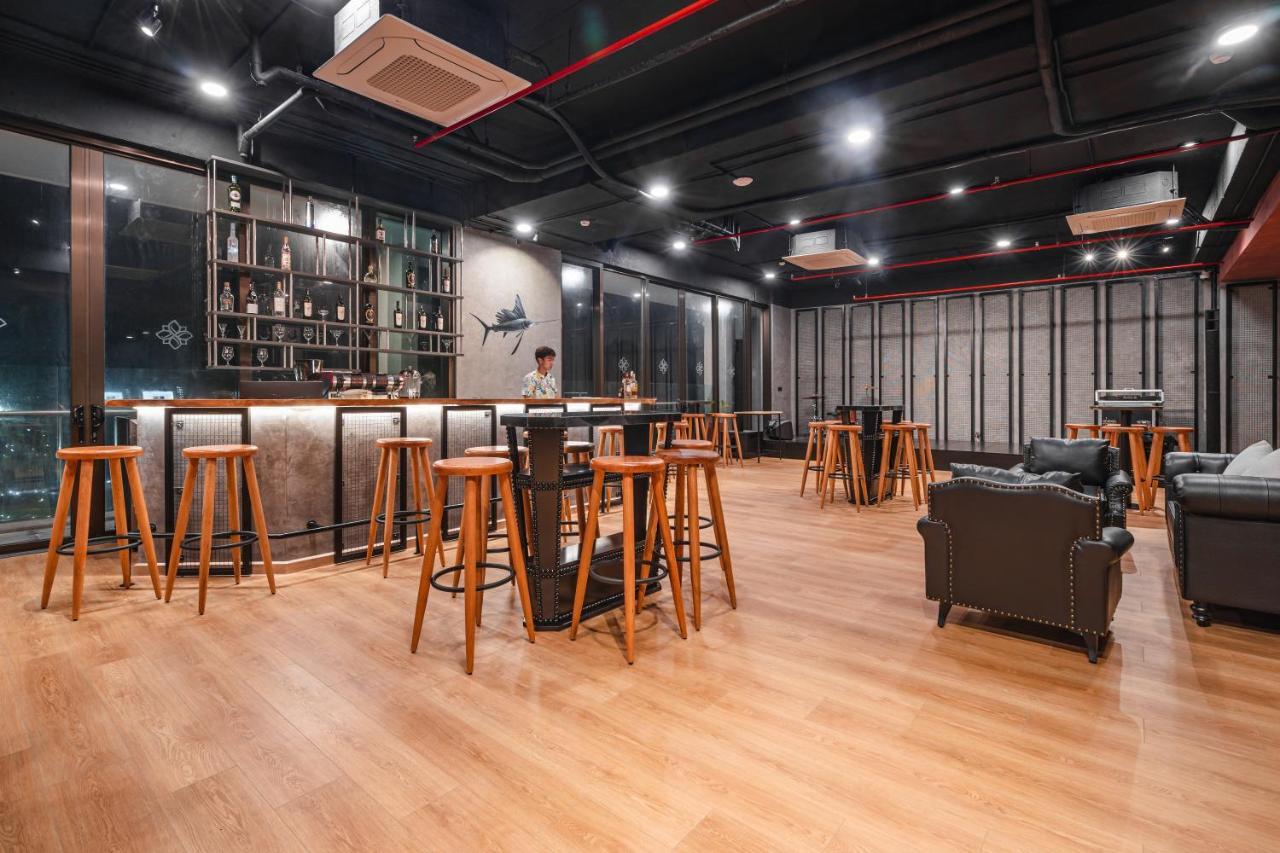 Sala Grand Tuyhoa Hotel Туй Хоа Екстериор снимка