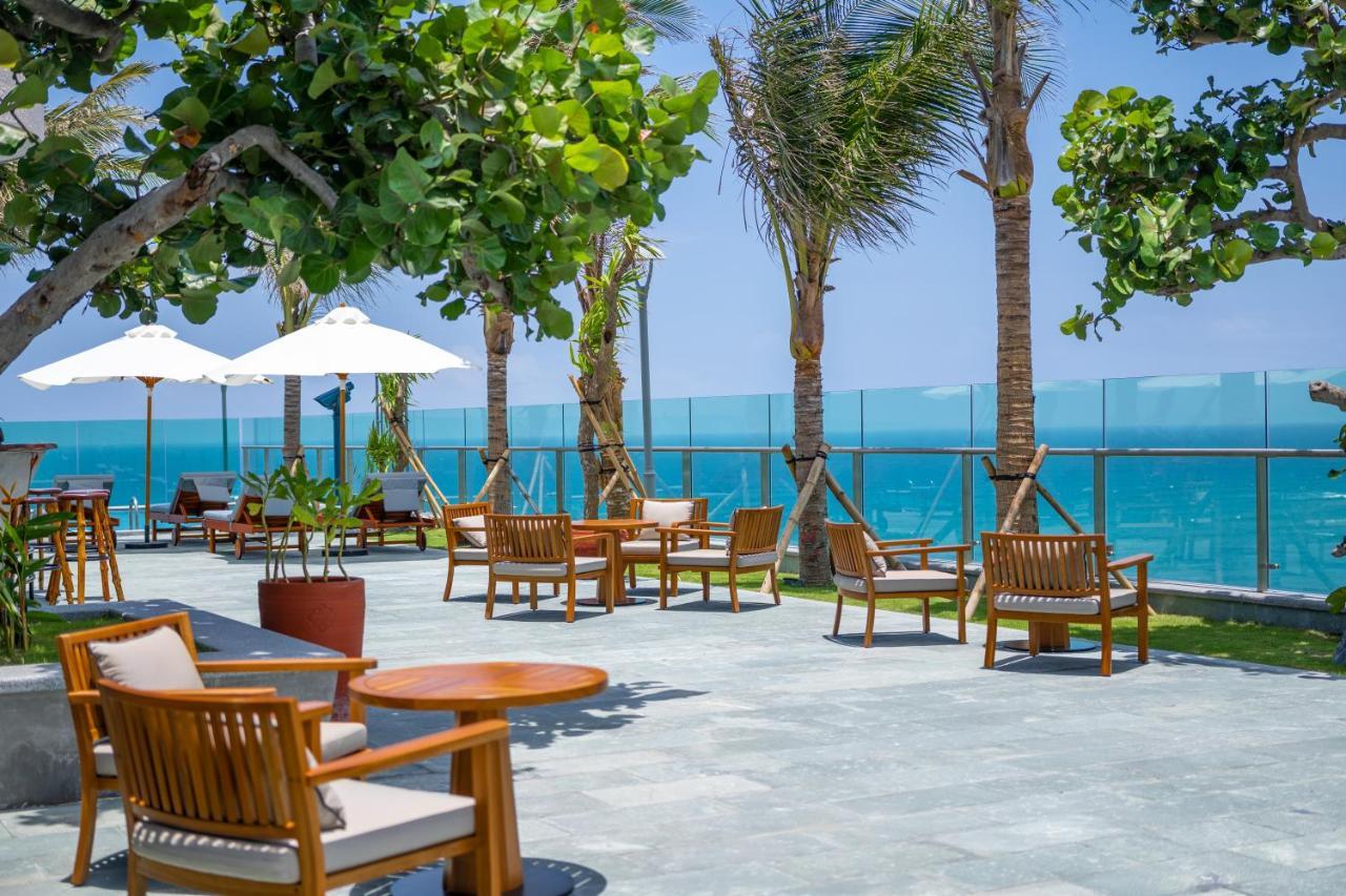 Sala Grand Tuyhoa Hotel Туй Хоа Екстериор снимка