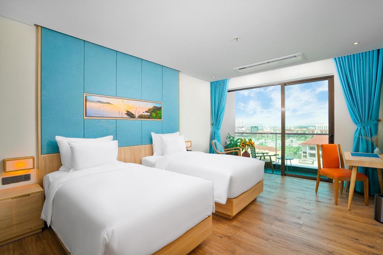 Sala Grand Tuyhoa Hotel Туй Хоа Екстериор снимка