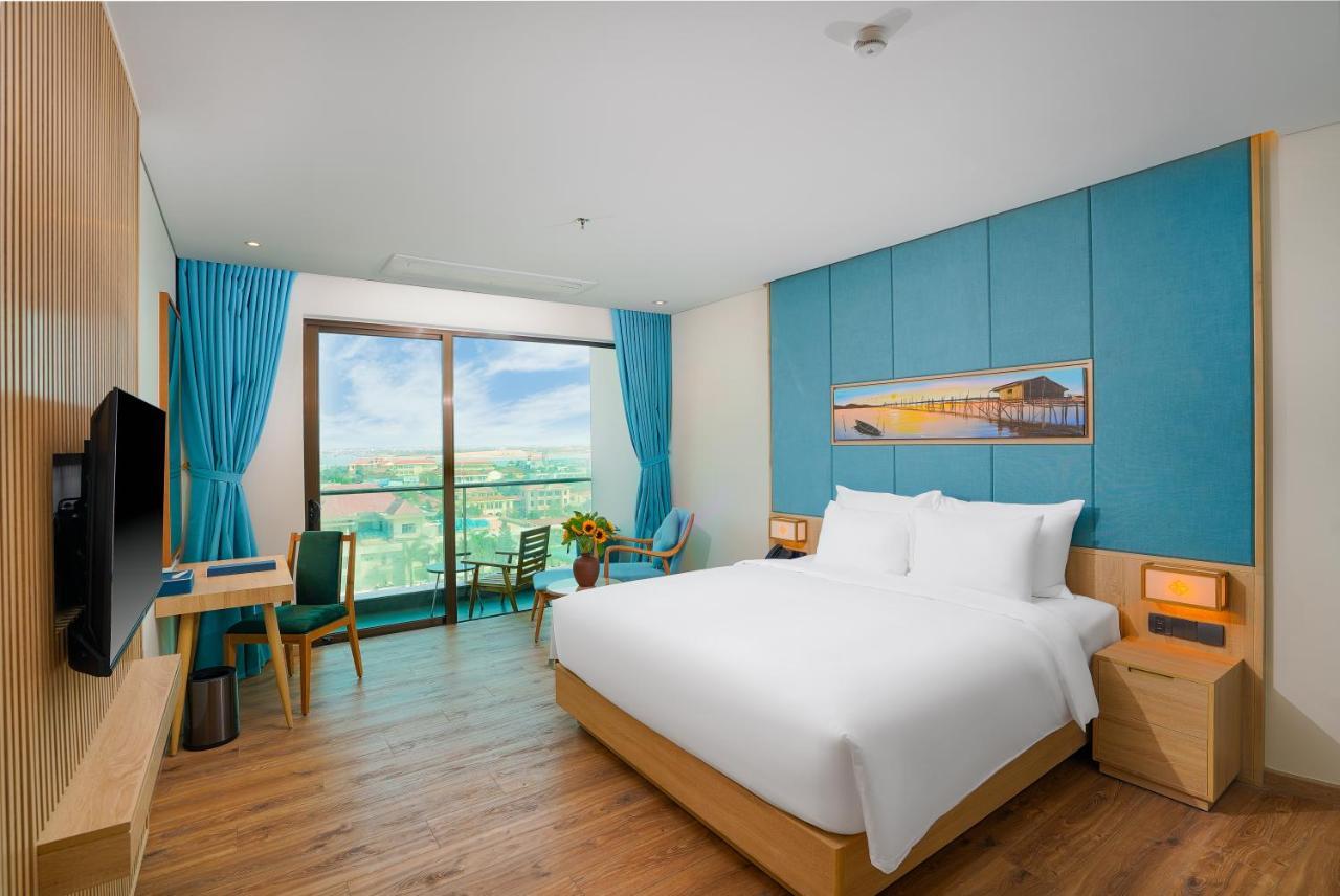 Sala Grand Tuyhoa Hotel Туй Хоа Екстериор снимка