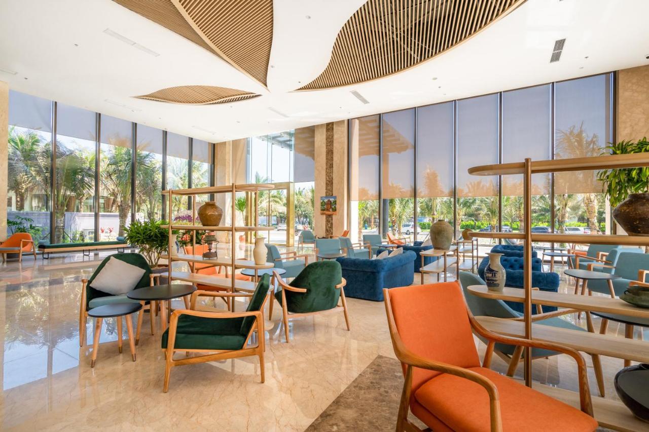 Sala Grand Tuyhoa Hotel Туй Хоа Екстериор снимка