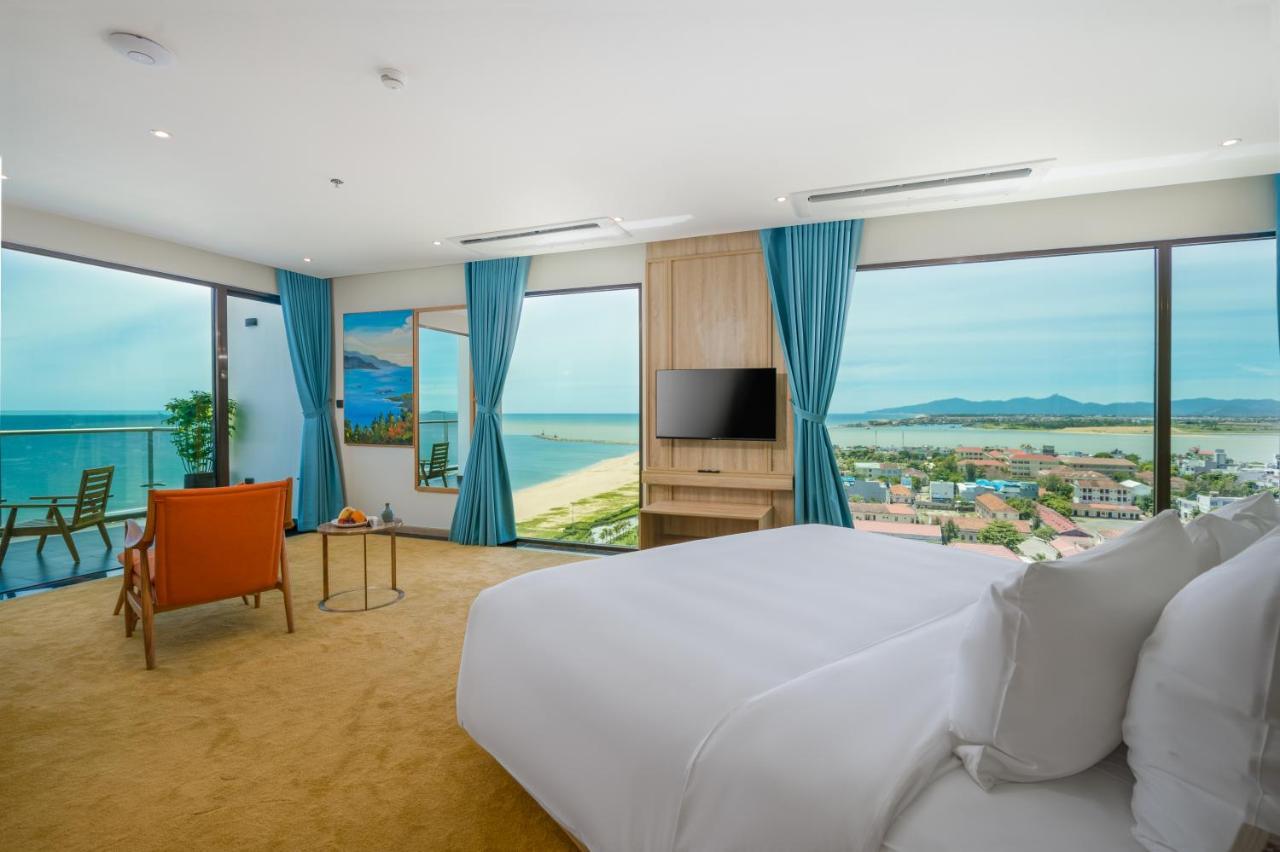 Sala Grand Tuyhoa Hotel Туй Хоа Екстериор снимка